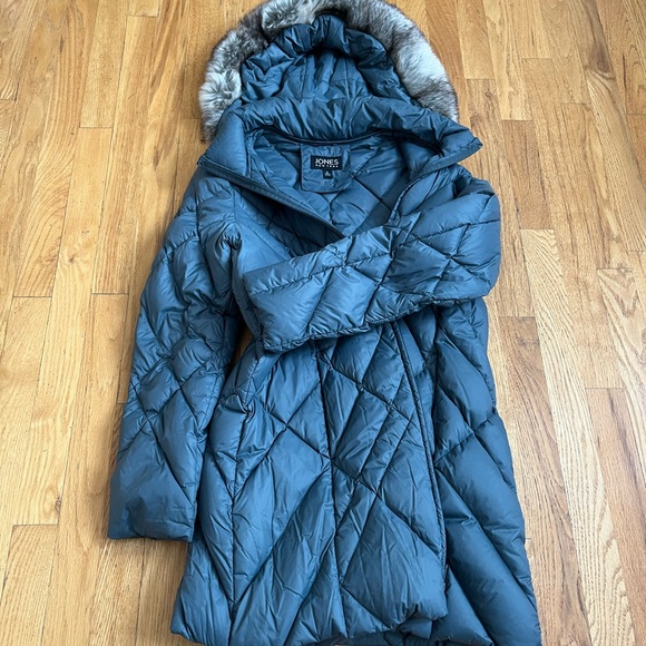 Down zipper coat with removable hood - Picture 2 of 2